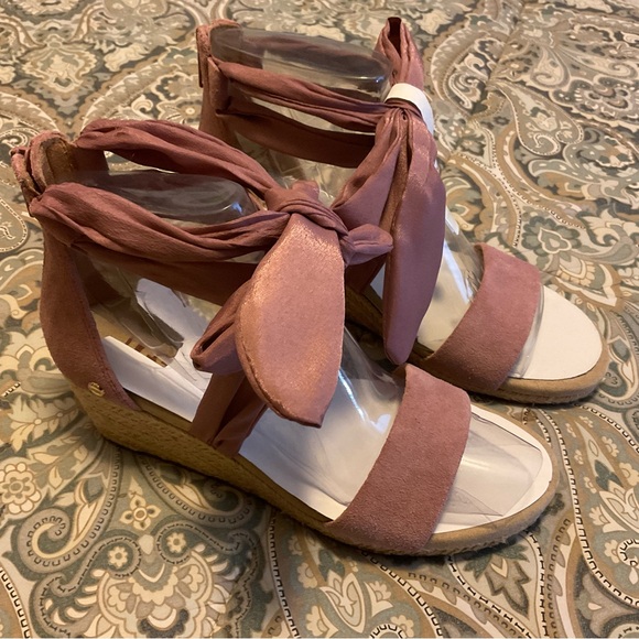 NWT UGG Trina Wedge Pink Dawn Women’s Sz.7.5 - Picture 5 of 12
